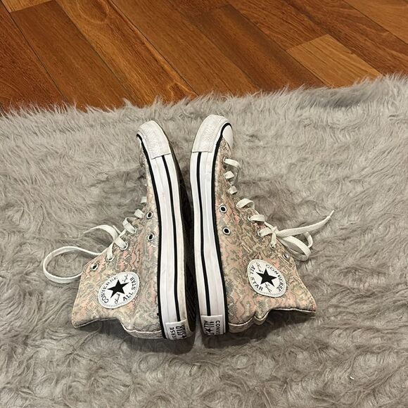 Converse‎ Women's canvas tan and pink snake print high top tennishoes - Picture 7 of 9